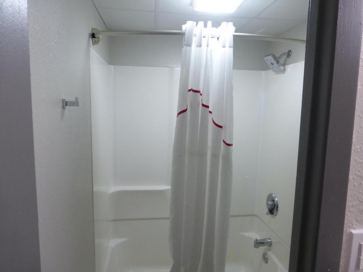 Red Roof Inn Bourbonnais מראה חיצוני תמונה