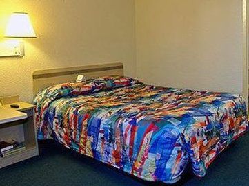 Red Roof Inn Bourbonnais חדר תמונה